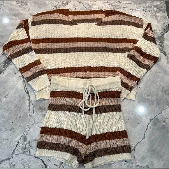 Knit Lounge Set 🤎 - Picture 4 of 6